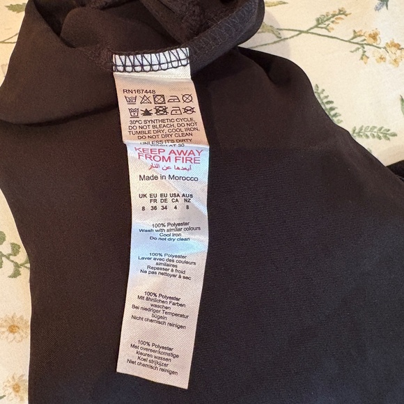 NWT Nasty Gal Satin Skirt High Low Black Size 4 Asymmetric - Picture 5 of 14